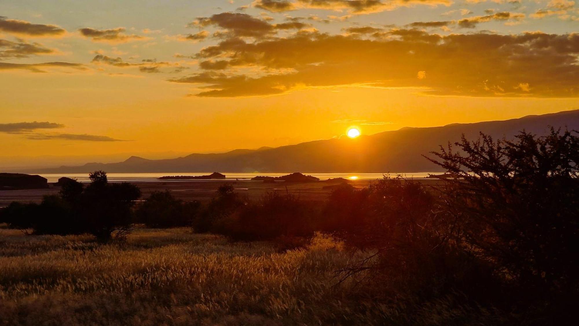 Africa Safari Lake Natron Mtowabaga Ngoại thất bức ảnh